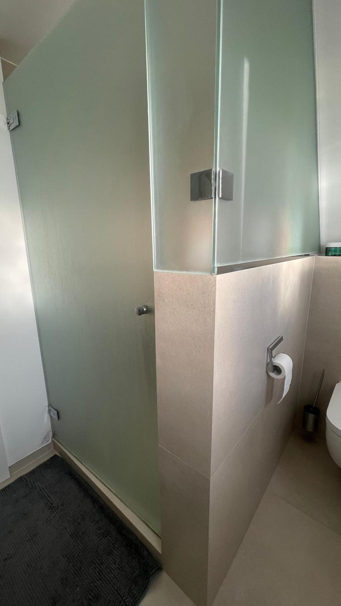 Apartment Ueber 2 Etagen Nahe Bvb-Stadion Und Westfalenhallen Dortmund Bagian luar foto