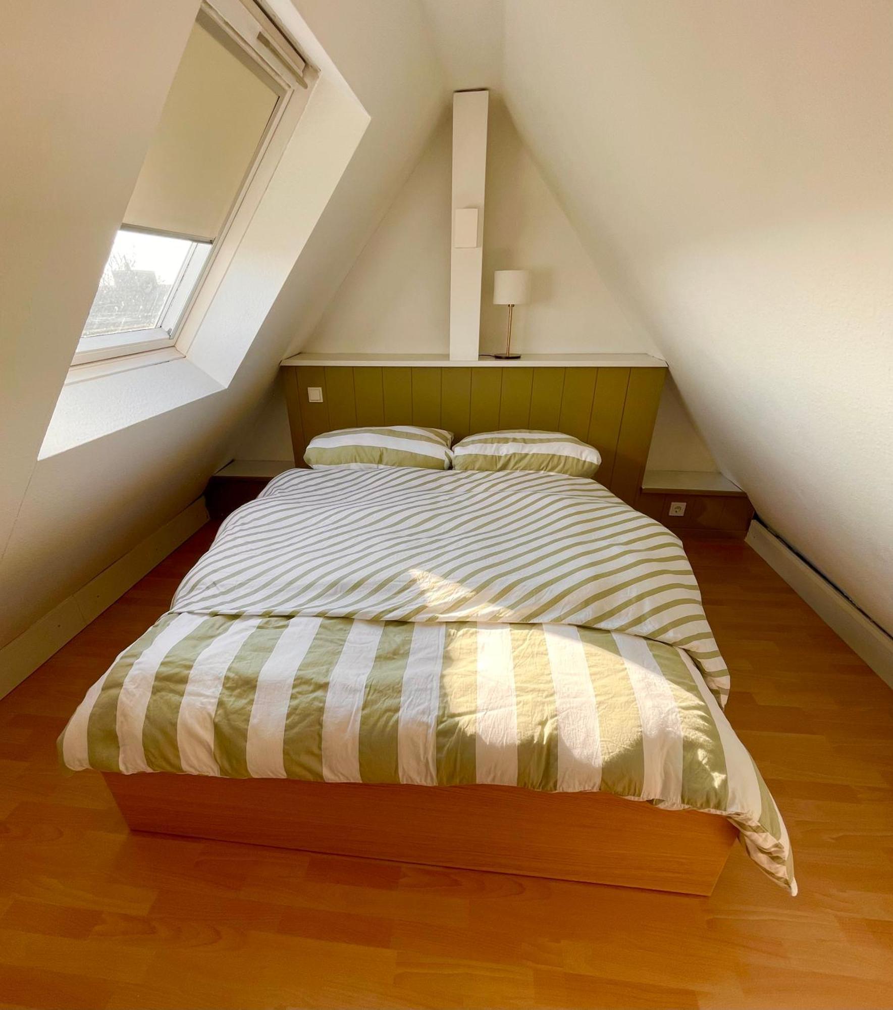 Apartment Ueber 2 Etagen Nahe Bvb-Stadion Und Westfalenhallen Dortmund Bagian luar foto